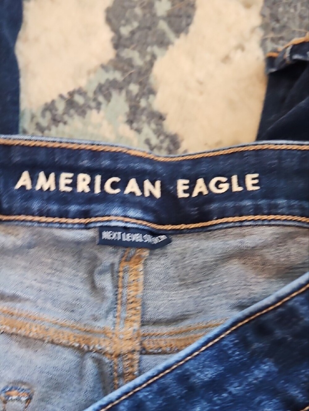 American Eagle Outfitters Women’s Dark Blue Bootcut Jeans - Picture 3 of 4